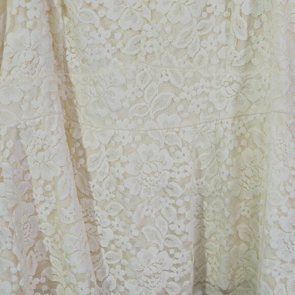 Torrid Lace Top Puff Sleeve Cream Size Large Romantic Feminine NWT - Picture 4 of 10